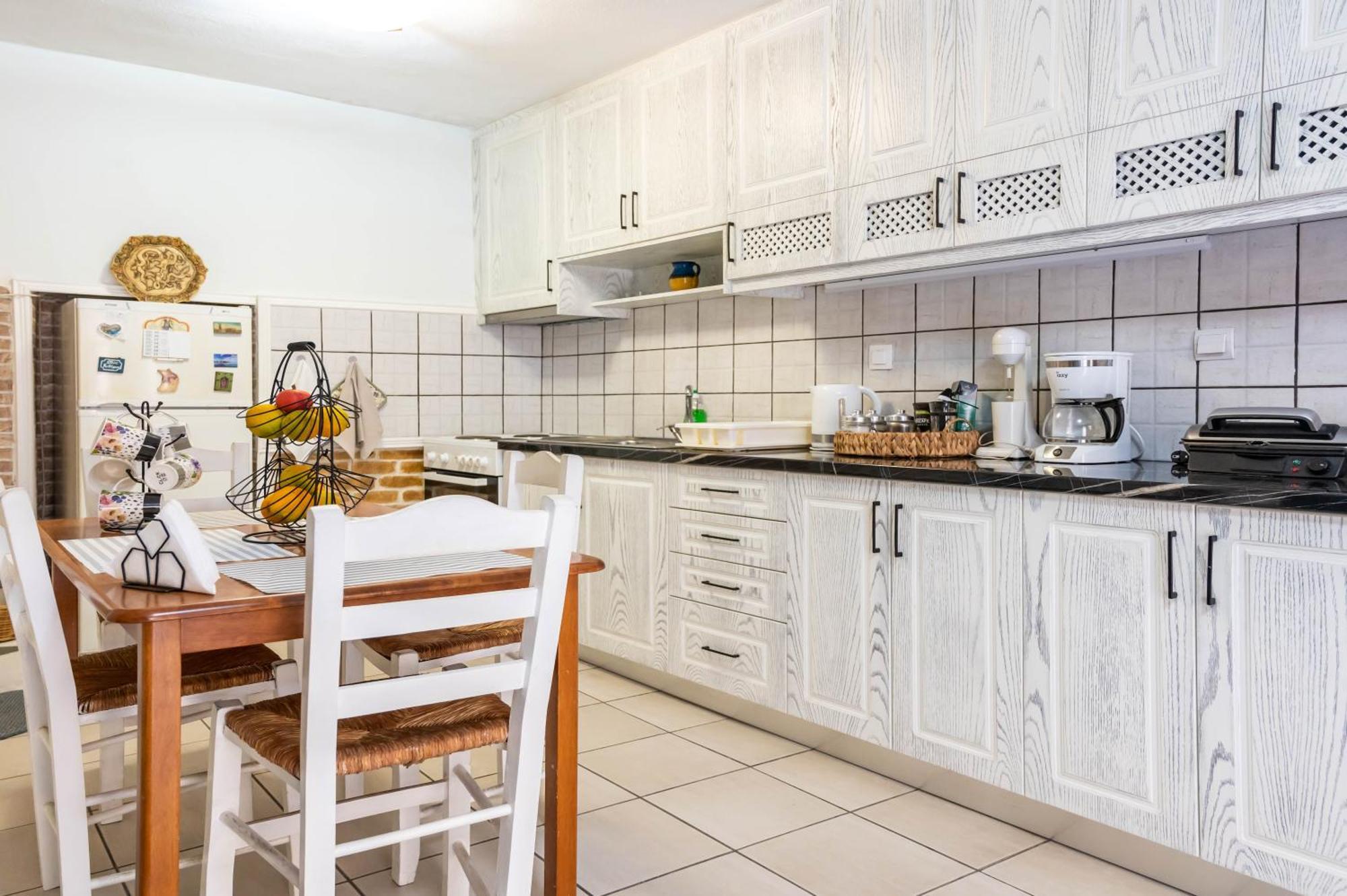 Вілла Golden Nest Chania  Екстер'єр фото